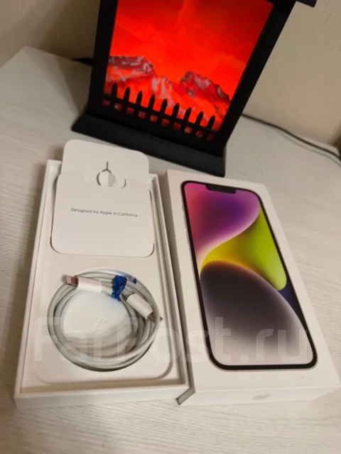 Apple iPhone 14. �/�, 128 ��, �����, 3G, 4G LTE, ����������, NFC, eSIM, ������� �������, ������������ ������� ����