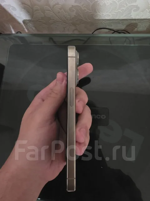 Apple iPhone 15 Pro. �/�, 256 ��, �������, 4G LTE ����