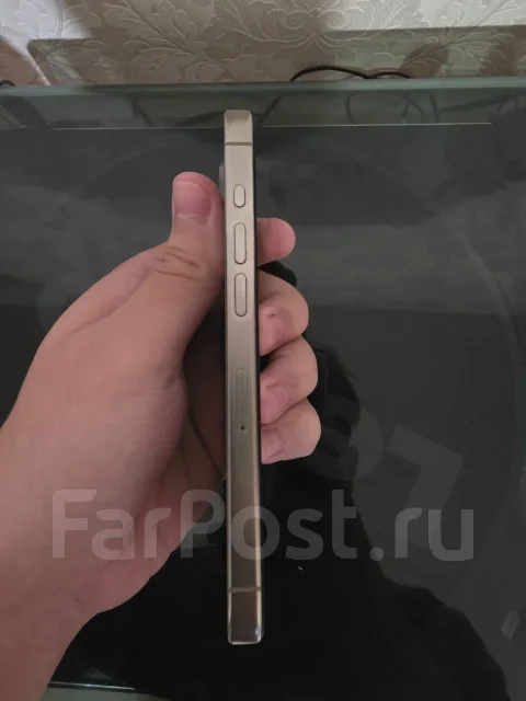 Apple iPhone 15 Pro. �/�, 256 ��, �������, 4G LTE ����