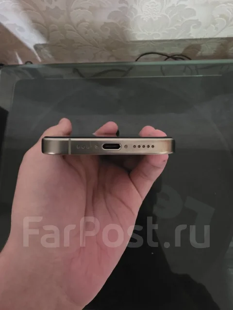 Apple iPhone 15 Pro. �/�, 256 ��, �������, 4G LTE ����