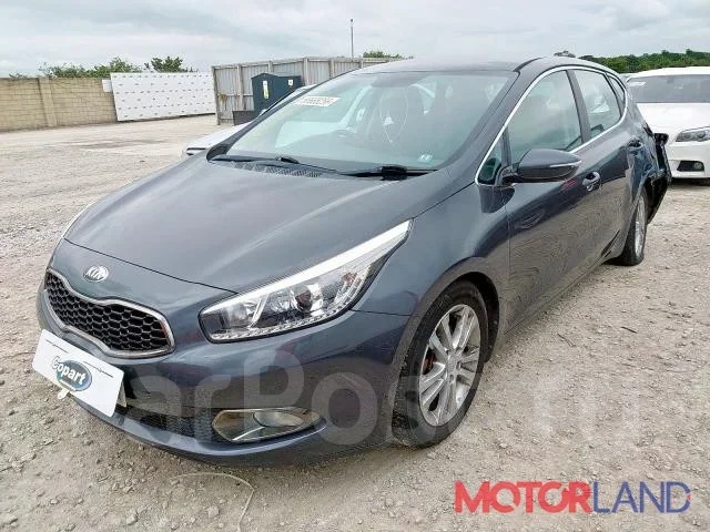 ������� Kia Ceed 2012-2018 21300917, ����� ������ 58300A2300 ����