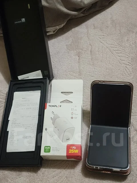 Samsung Galaxy Z Flip6. �/�, 512 ��, ���������, 5G ����