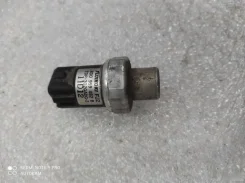 ������ �������� ������ Volkswagen 1999-2001 8D0959482B 8D0959482B ����