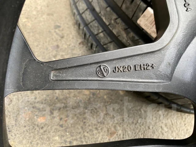 MOMO. 8.5x20", 5x112, ET45, �� 57,1���. ����