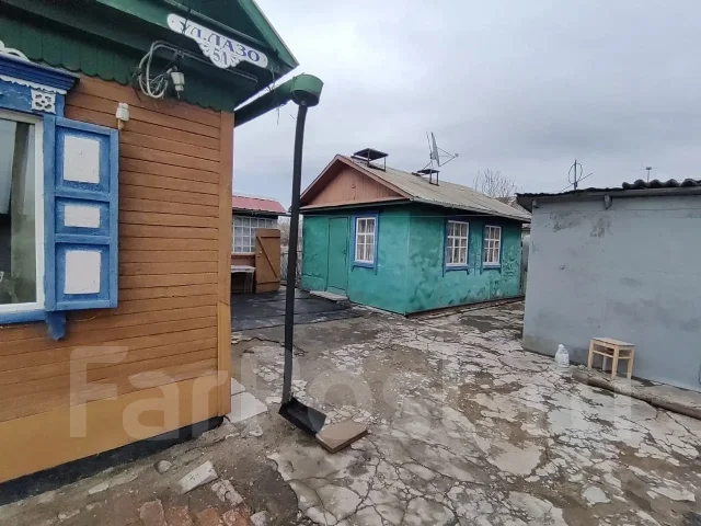 ���. �-� ���, ��� 37��&sup2;, ������� 7.5����., ���, ����: �������, ������������� 15 ��� ����