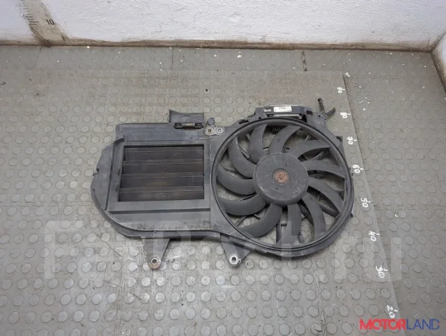 ���������� ��������� Audi A4 (B7) 2004-2009 21289564 8E0959455K ����