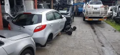 Mazda Demio. DE3AS, ZJVE ����