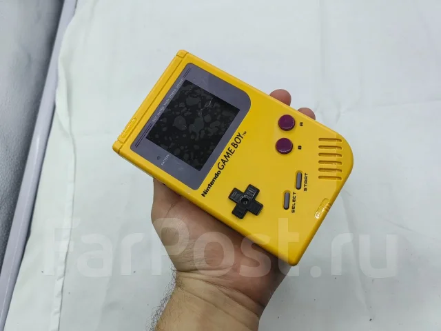 Nintendo Game Boy ����