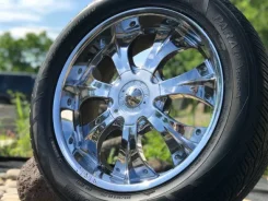 Zinik. 8.5x20", 5x120, ET35 ����