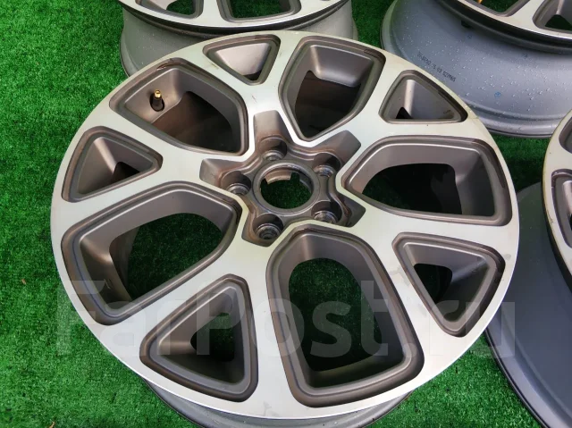 Mopar. 7.0x17", 5x112, ET40 ����