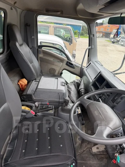 Isuzu FRR ����