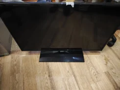 Samsung UE32F5000. LED ����
