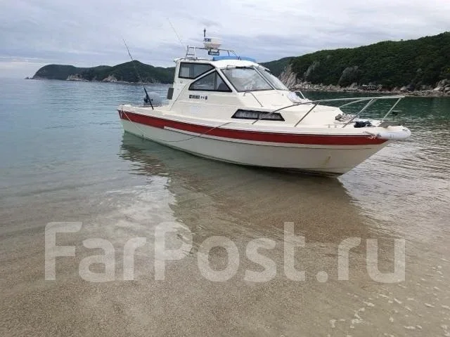 Yamaha F-26. ����� 8��., ��������� ���������, 200��.�., ������ ����