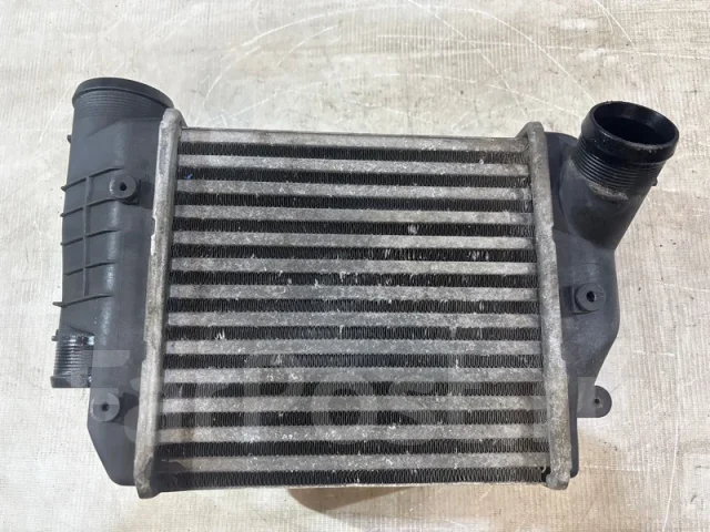 ���������� Audi A6 4F0145806E C6 4F0145806E ����