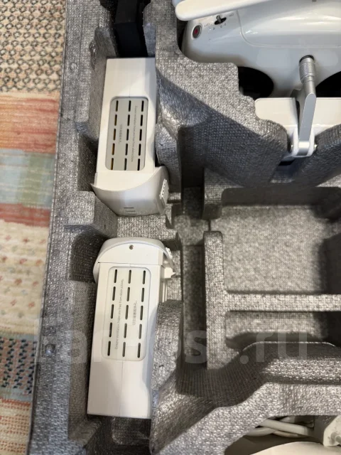 DJI Phantom 4. � ������� ����