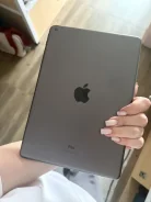 Apple iPad 9 ����