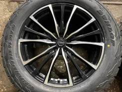 Hot Stuff Chronus. 8.5x20", 5x114.3, ET35 ����
