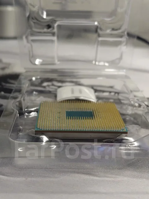 AMD Ryzen 3 2200G ����