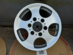 Pro Comp. 6.5x15", 6x139.7, ET24 ����