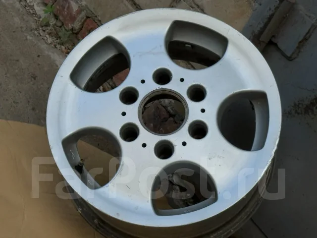 Pro Comp. 6.5x15", 6x139.7, ET24 ����