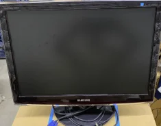 Samsung. 24" ����