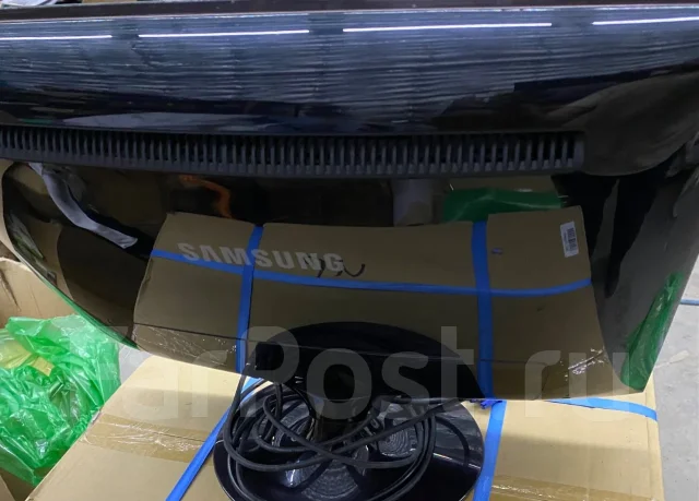 Samsung. 24" ����