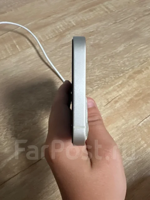 Apple iPhone 13. �/�, 256 ��, �����, 4G LTE ����