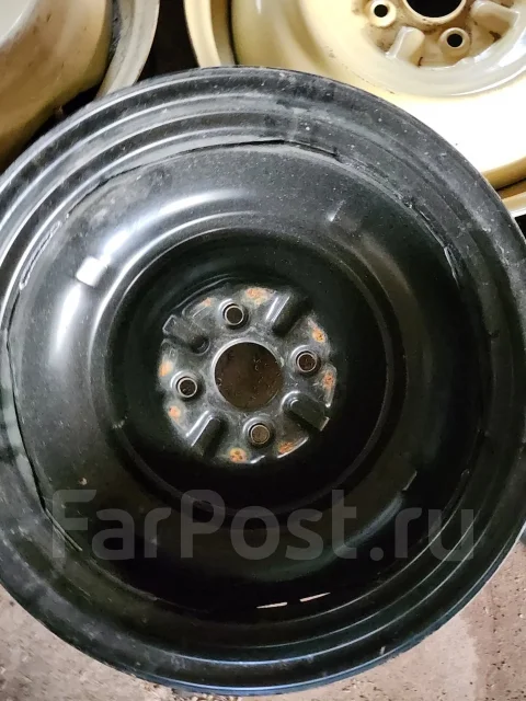 Toyota. 4.0x16", 4x100, �� 54,1���. ����