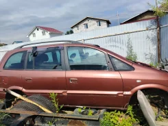 Subaru Traviq. WOLOTGF752HO ����