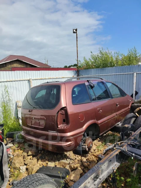 Subaru Traviq. WOLOTGF752HO ����