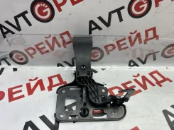 ����� ������ AUDI A4 16.11.2011 8T0823480 8K CDNB 8T0823480 ����