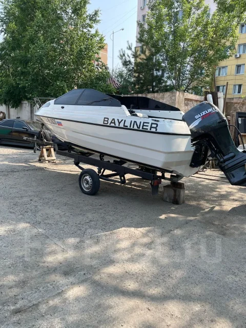 Bayliner. ��������� ���������, 115��.�., ������ ����