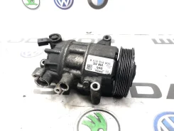 ���������� ������������ Skoda Octavia 2017 5Q0816803B A7 (5E) 1.6 DDYA 5Q0816803B ����