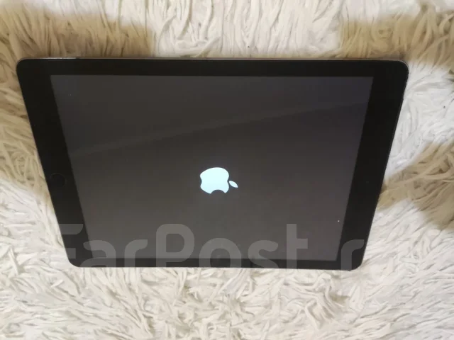 Apple iPad Air. 9.7 ������, ������ 32 �� ����