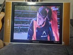 Changhong. LCD (��) ����