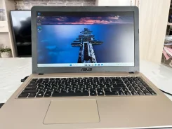 Asus VivoBook. 15.6", 1,1����, ��� 4 ��, ���� 238���, WiFi: 1, Bluetooth: 1 ����