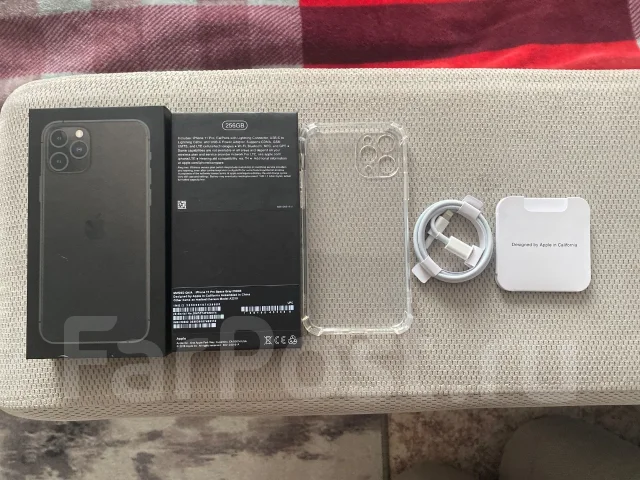 Apple iPhone 11 Pro. �����, 256 ��, ������, 3G, 4G LTE, Dual-SIM, ����������, NFC, eSIM, ������� �������, ������������ ������� ����