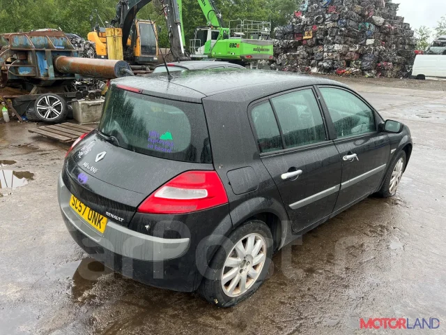 ��������� Renault Megane 2 2002-2009 21438079 8200323126 ����