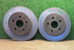 706 - ���� - ������ ��������� ���� Toyota ZVW30 ����