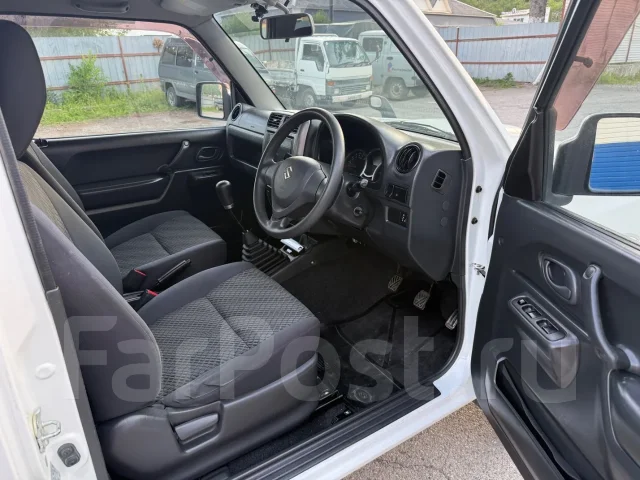 Suzuki Jimny. ��������, 4wd, 0.7 (64��.�.), ������, 141����. ��, �/� ����