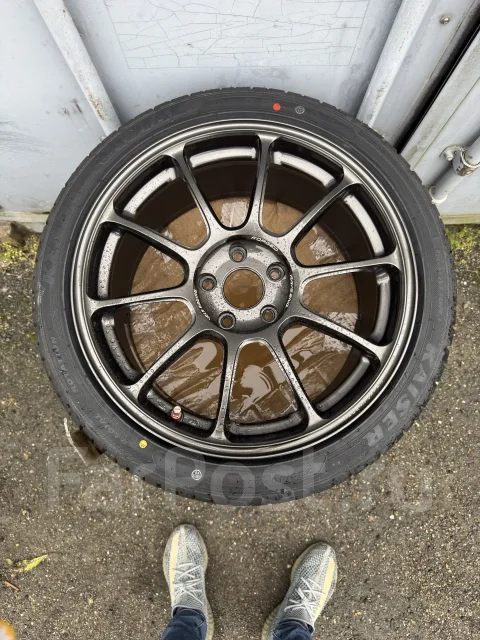 RAYS Volk Racing ZE40. 9.0x18", 5x114.3, ET45, �� 73,1���. ����