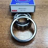 ��������� ���������� ������� ��������� Toyota DYNA / Toyoace 00 NSK HR30305J ����
