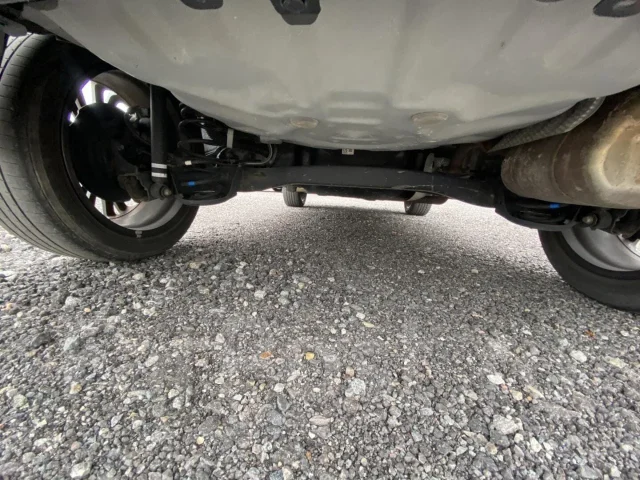 Toyota Yaris. MXPB10, M15A ����