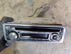 Panasonic CQ-C1300GN ����