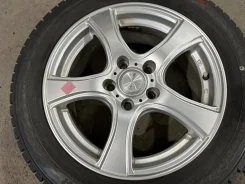 Dunlop Violento. 6.5x16", 5x114.3, ET48 ����