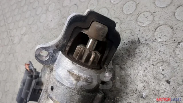������� Ford Focus 2 2005-2008 21304767 1478129 ����