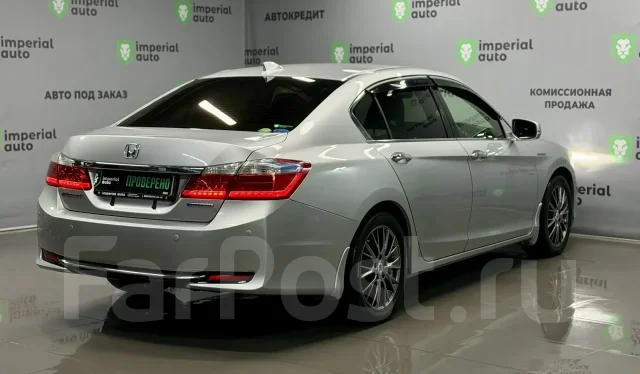 Honda Accord. �������, ��������, 2.0 (143��.�.), ������, 196 000����. �� ����
