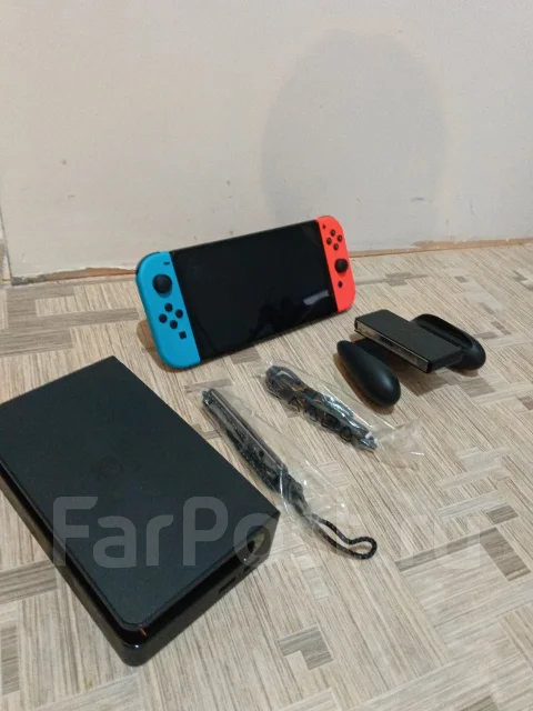 Nintendo Switch OLED ����