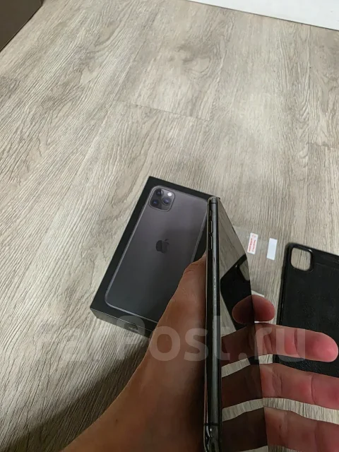 Apple iPhone 11 Pro Max. �/�, 256 ��, �����, ������, 3G, 4G LTE, 5G, NFC, eSIM ����