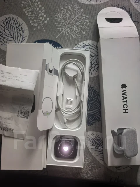 Apple Watch SE 2 ����